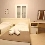 Prishtina מלון סרנדה
