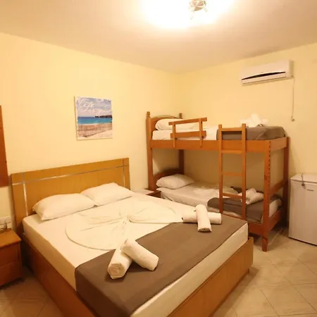 Prishtina Hotel Sarande
