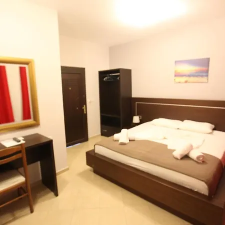 Prishtina Sarandë