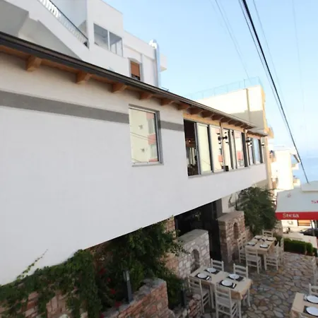 Hotel Prishtina Sarande